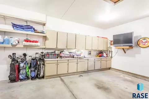 7012 S Crane Ave, Sioux Falls, SD 57108 photo 25