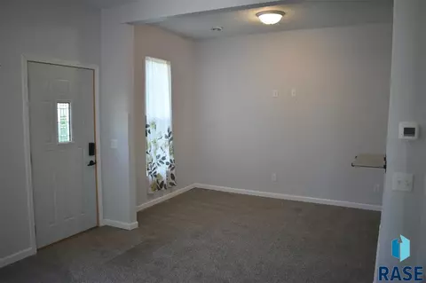 1509 E 12th St, Sioux Falls, SD 57103 photo 5