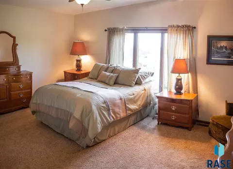 6233 S Tomar Rd, Sioux Falls, SD 57108 photo 18
