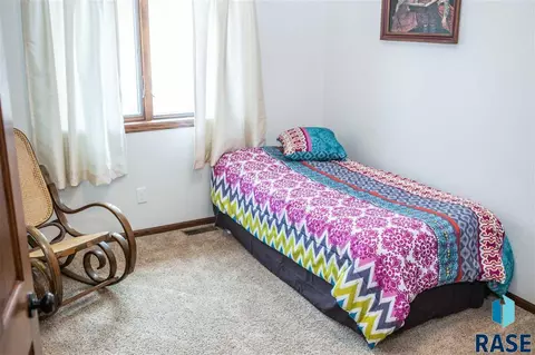 6233 S Tomar Rd, Sioux Falls, SD 57108 photo 21