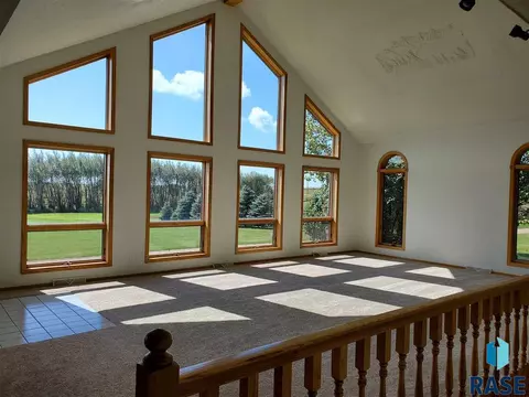 23766 Sd Hwy 19, Madison, SD 57042 photo 10