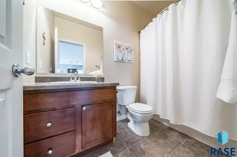 1304 W Creekside Dr, Brandon, SD 57005 photo 14