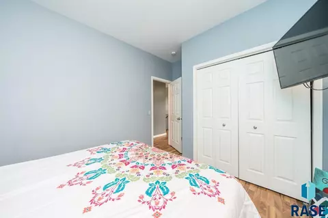 1304 W Creekside Dr, Brandon, SD 57005 photo 16