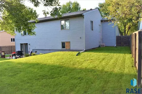 1509 E 56th St, Sioux Falls, SD 57103 photo 16