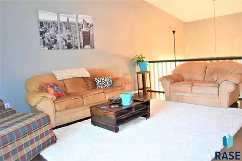 1509 E 56th St, Sioux Falls, SD 57103 photo 6