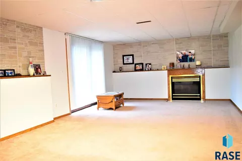 1509 E 56th St, Sioux Falls, SD 57103 photo 12