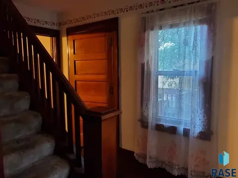 204 E 1st St, Marion, SD 57043 photo 9