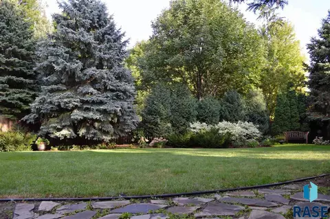 3405 E Micah Ln, Sioux Falls, SD 57103 photo 31