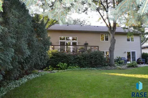 3405 E Micah Ln, Sioux Falls, SD 57103 photo 32