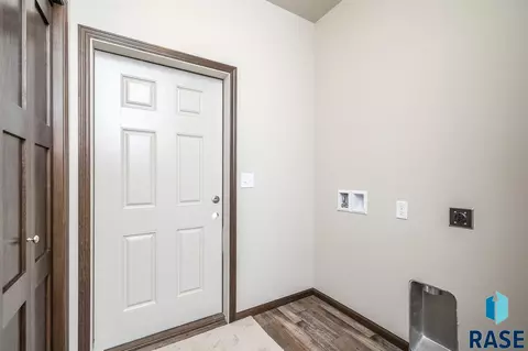 3625 E Prairie Wind St, Sioux Falls, SD 57108 photo 27
