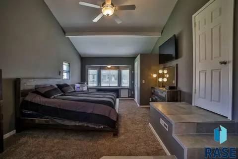 307 N Washington Ave, Viborg, SD 57070 photo 11