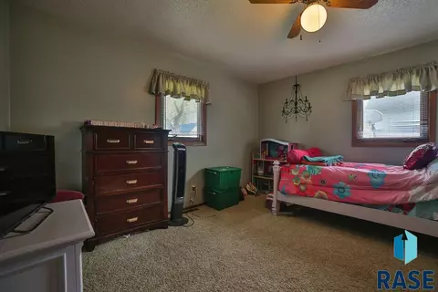 307 N Washington Ave, Viborg, SD 57070 photo 25