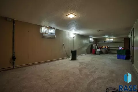307 N Washington Ave, Viborg, SD 57070 photo 27