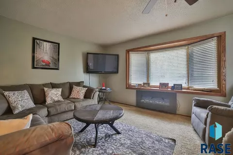 307 N Washington Ave, Viborg, SD 57070 photo 19