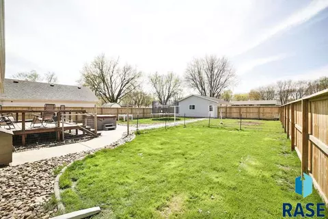 307 N Washington Ave, Viborg, SD 57070 photo 32