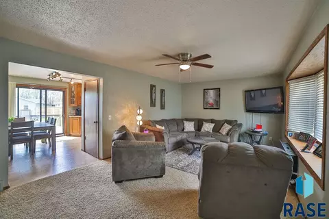 307 N Washington Ave, Viborg, SD 57070 photo 20