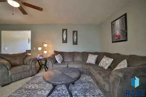 307 N Washington Ave, Viborg, SD 57070 photo 21