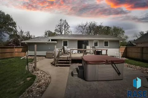 307 N Washington Ave, Viborg, SD 57070 photo 30