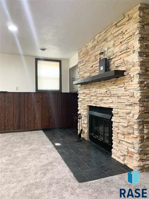 47168 245th St, Dell Rapids, SD 57022 photo 22