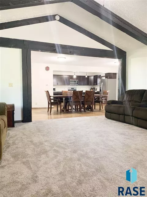 47168 245th St, Dell Rapids, SD 57022 photo 11