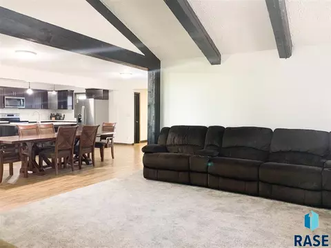 47168 245th St, Dell Rapids, SD 57022 photo 10