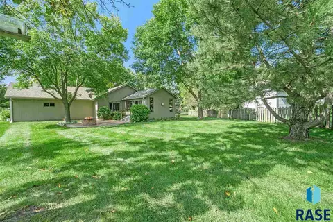 3201 Micah Ln, Sioux Falls, SD 57103 photo 33