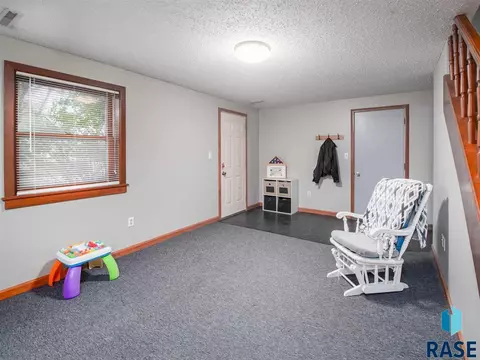 1609 S Bahnson Ave, Sioux Falls, SD 57103 photo 16