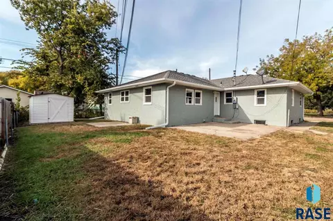 1709 E Mulberry St, Sioux Falls, SD 57103 photo 17