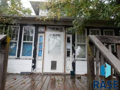 400 E Wall St, Jasper, MN 56144 photo 3