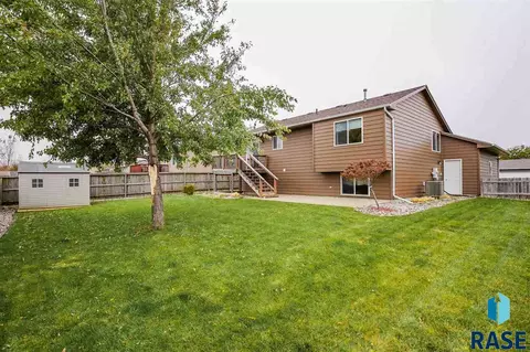 5612 S Cain Ave, Sioux Falls, SD 57106 photo 23