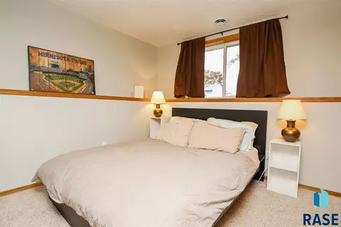 5612 S Cain Ave, Sioux Falls, SD 57106 photo 20