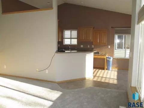 4608 S Key Ave, Sioux Falls, SD 57106 photo 7