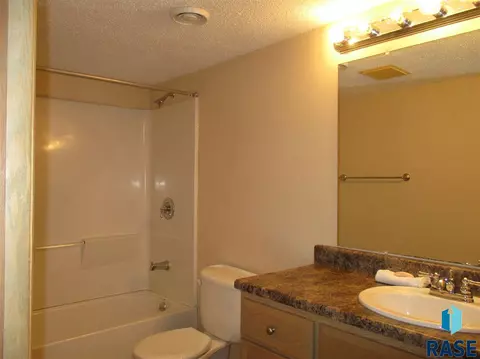 4608 S Key Ave, Sioux Falls, SD 57106 photo 27