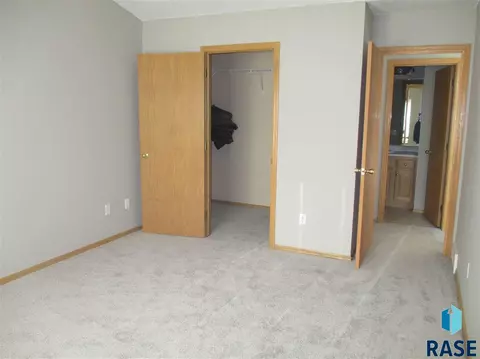 4608 S Key Ave, Sioux Falls, SD 57106 photo 19