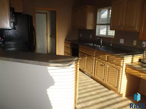 4608 S Key Ave, Sioux Falls, SD 57106 photo 11