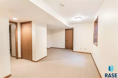 705 E Sandpiper Trl, Sioux Falls, SD 57108 photo 20