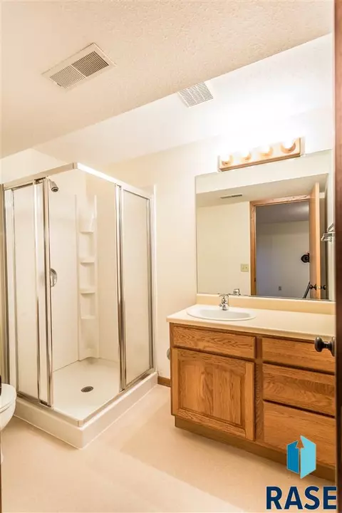705 E Sandpiper Trl, Sioux Falls, SD 57108 photo 21