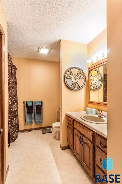 705 E Sandpiper Trl, Sioux Falls, SD 57108 photo 16