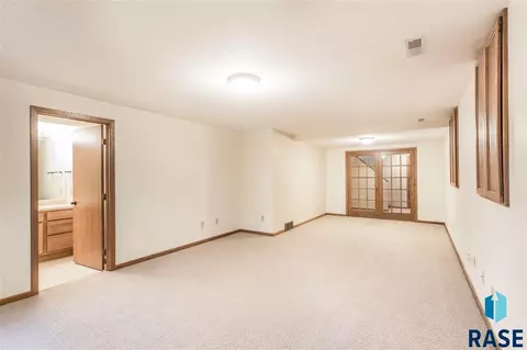 705 E Sandpiper Trl, Sioux Falls, SD 57108 photo 19