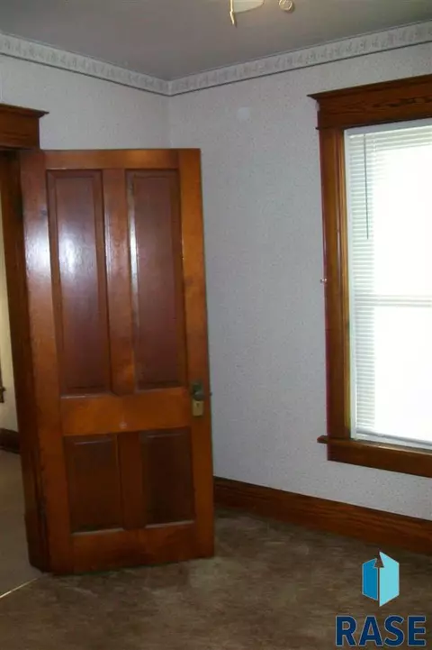 206 E 7th St, Dell Rapids, SD 57022 photo 24