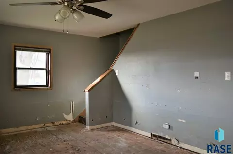 47443 258th St, Renner, SD 57055 photo 5