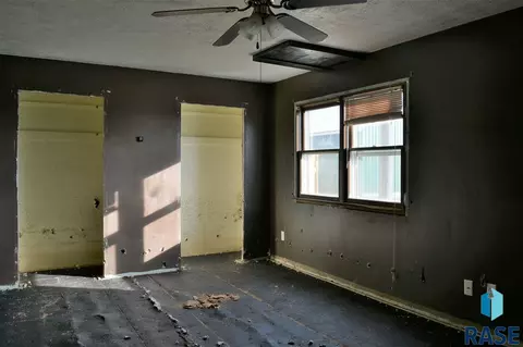 47443 258th St, Renner, SD 57055 photo 8