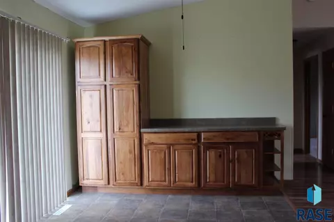 600 N Poplar Ave, Tea, SD 57064 photo 5