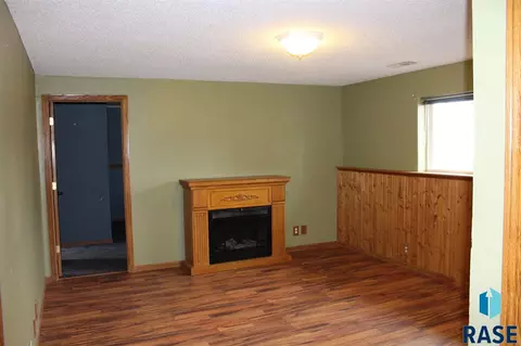 600 N Poplar Ave, Tea, SD 57064 photo 19