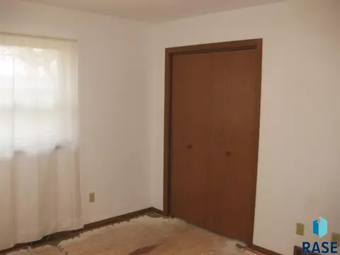 410 Kringen Ave, Baltic, SD 57003 photo 9