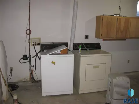 410 Kringen Ave, Baltic, SD 57003 photo 17