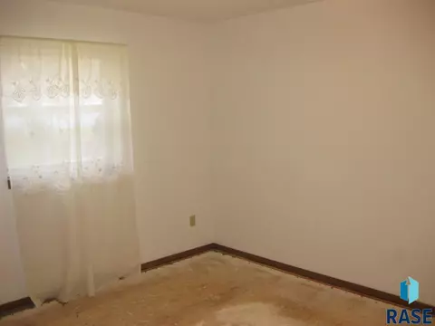 410 Kringen Ave, Baltic, SD 57003 photo 12