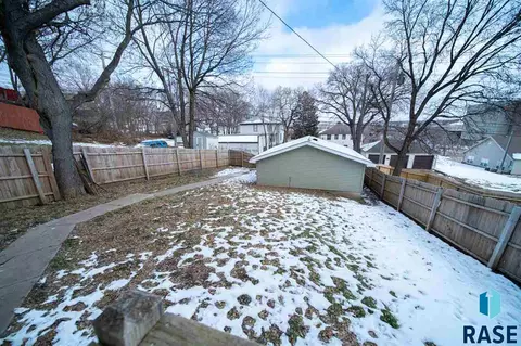 620 N Spring Ave, Sioux Falls, SD 57104 photo 23