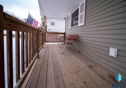 620 N Spring Ave, Sioux Falls, SD 57104 photo 17