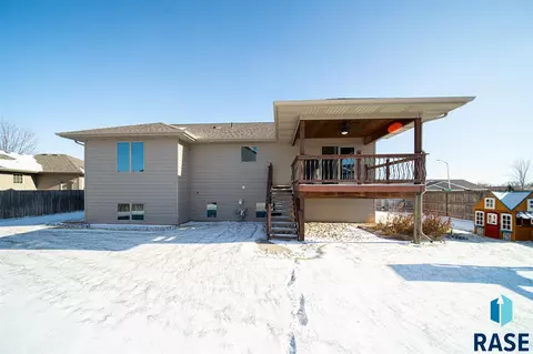 1809 S Locust Ave, Brandon, SD 57005 photo 26